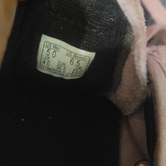 Woman's UltraCush Vans Off The Wall Pink Sneakers, Size 6.5 - Picture 6 of 7